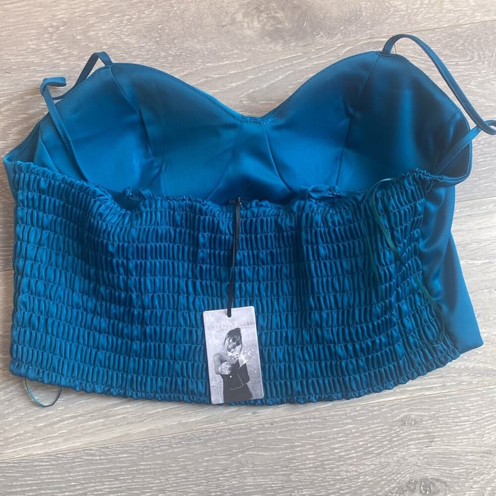 Sincerely Jules Blue Sleeveless Crop Top L - Picture 5 of 9